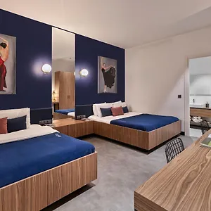 Kapselhotel Kepler Club Sabiha Goekcen Airport - International Transit Area *****